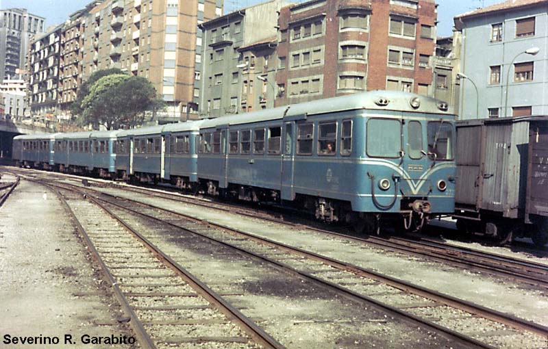 Man en Oviedo VAb.jpg